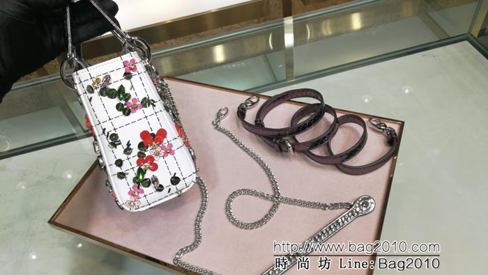 DIOR迪奧 mini小仙女戴妃包 全手工橙色小珠子刺繡 可手提亦可肩背或斜挎  zdo1142